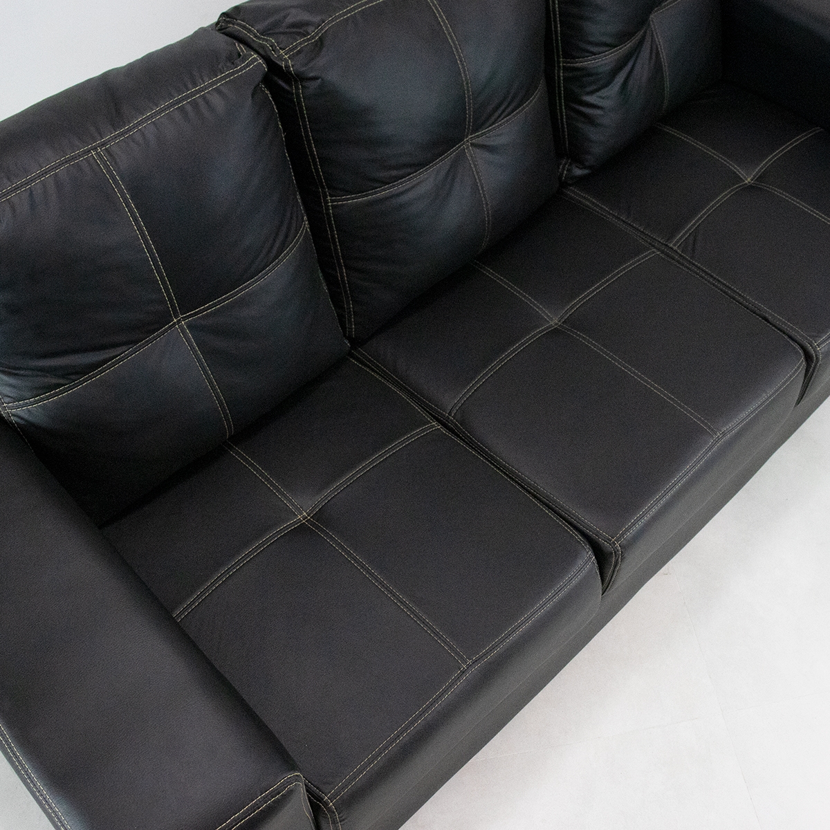 Sofá San Diego de 3 Lugares em Courino 208cm Simbal